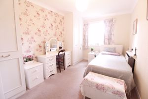 Bedroom- click for photo gallery